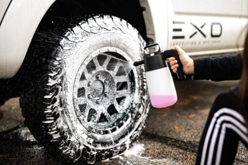 ENTHUSIASTS WHEEL CLEANING KITS Detail Brushes