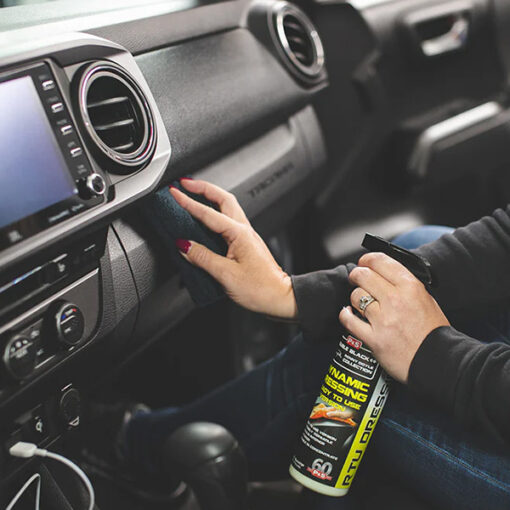 P&S DYNAMIC DRESSING Interior Dressings & Protectants