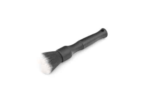 Detail Factory Short Handle Fine Detailing Brush in Black Colour